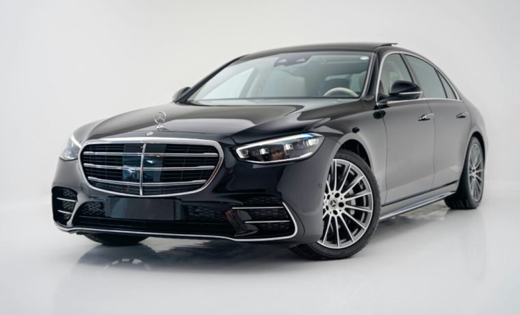 mercedes chauffeur dubai