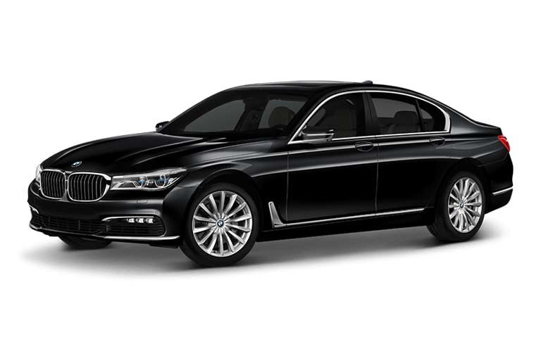 Hire BMW 7 Series with Chauffeur in Dubai | Executive Luxury Car Rental
